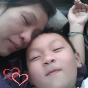 Meet your Posher, Nhung